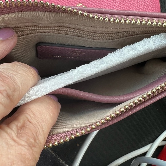 NANETTE LEPORE WRISTLET IN VIVID PINK NWT - Picture 6 of 9